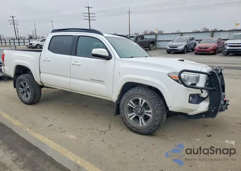 2016 Toyota Tacoma Double Cab z USA, uszkodzony, nr VIN 5TFCZ5AN3GX044991